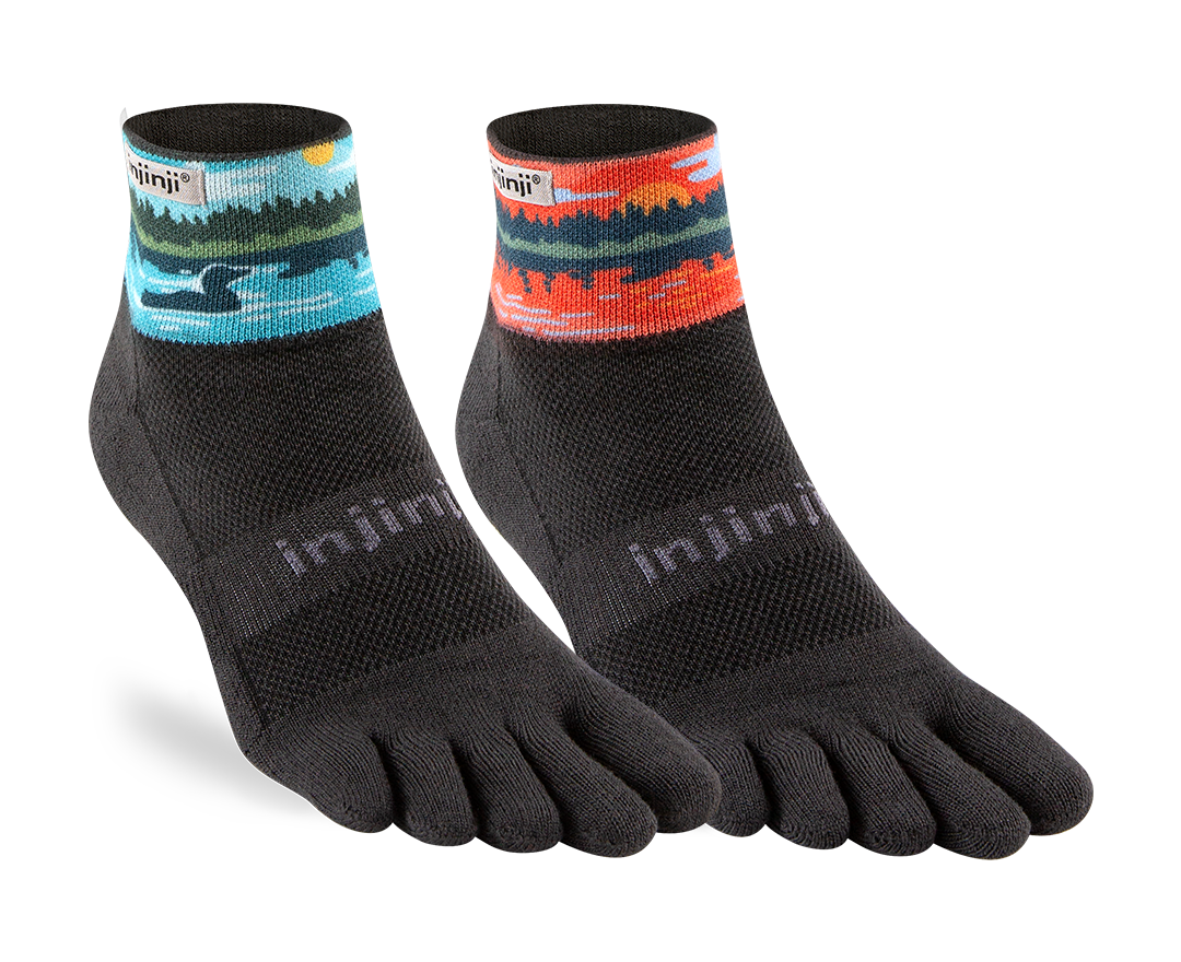Injinji Artist Designed Men's Mini-Crew in Puffins and Aurora